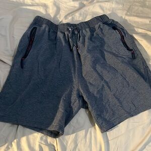 Unisex grey shorts!!